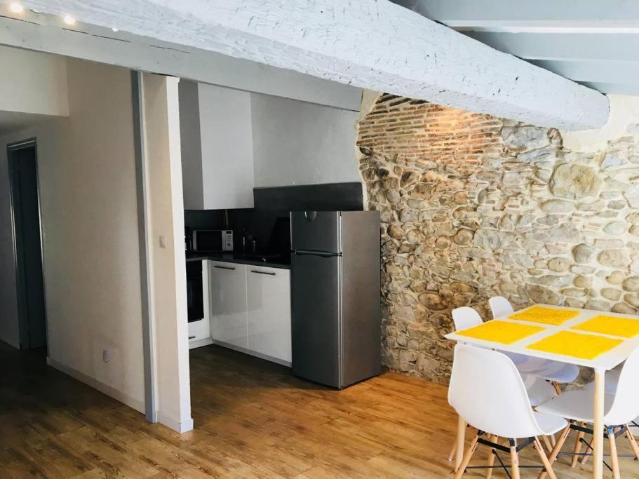 Ferienwohnung Au Pied De La Cite Carcassonne Exterior foto